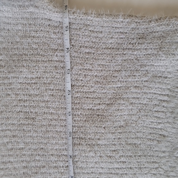 art class Fuzzy Cropped Sweater Pull Over Crew Neck Long Sleeve Gray Medium 7-8 - Picture 4 of 10